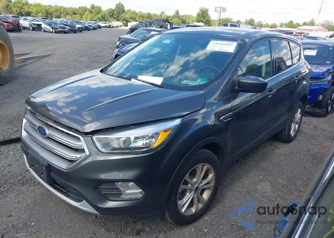 2017 Ford Escape Se из США, поврежденный, VIN 1FMCU9GD3HUB64504